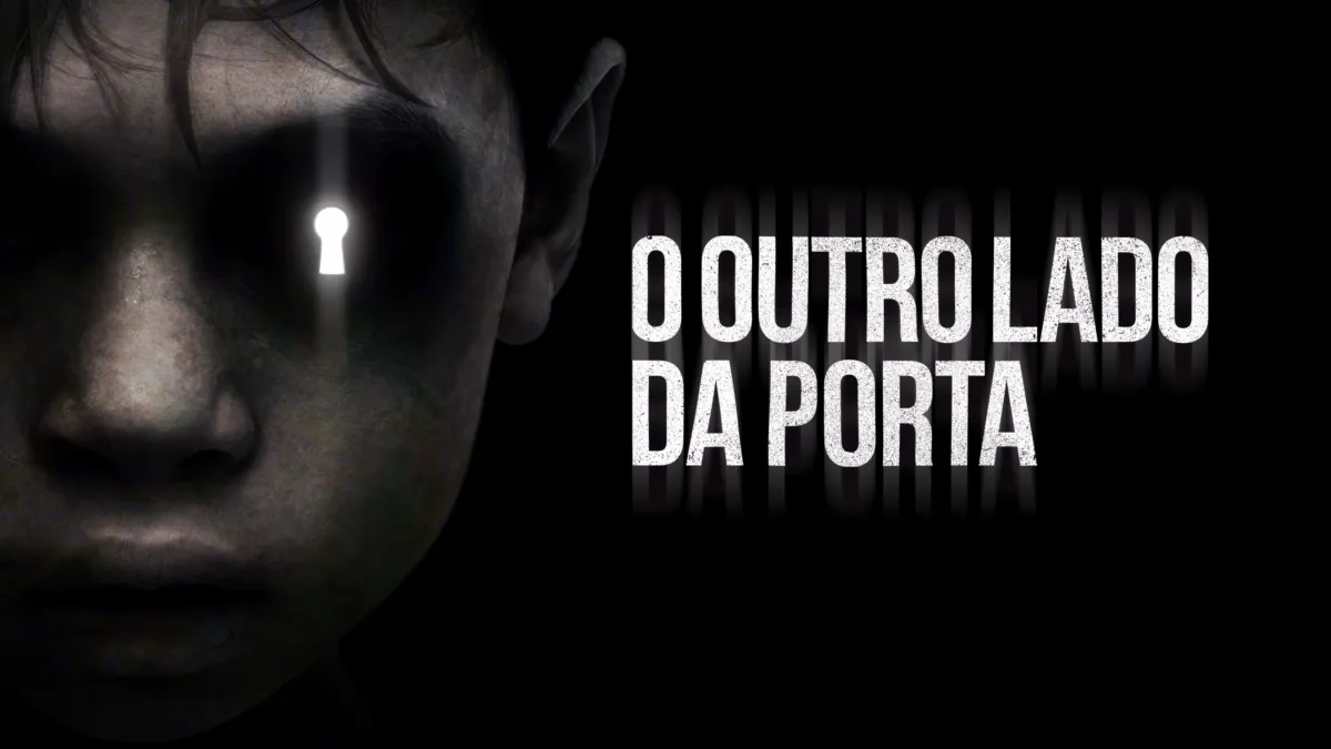 Ver O Outro Lado da Porta | Disney+