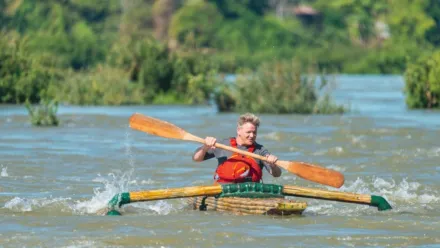 thumbnail - Gordon Ramsay: Uncharted S1:E5 O Incrível Rio Mekong no Laos