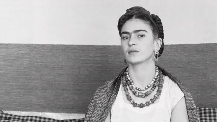 Convertirse en Frida Kahlo