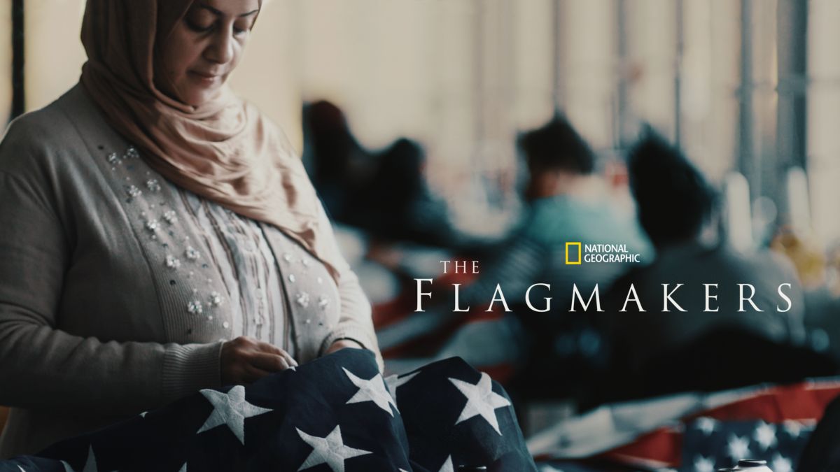 زیرنویس مستند The Flagmakers 2022 - بلو سابتایتل