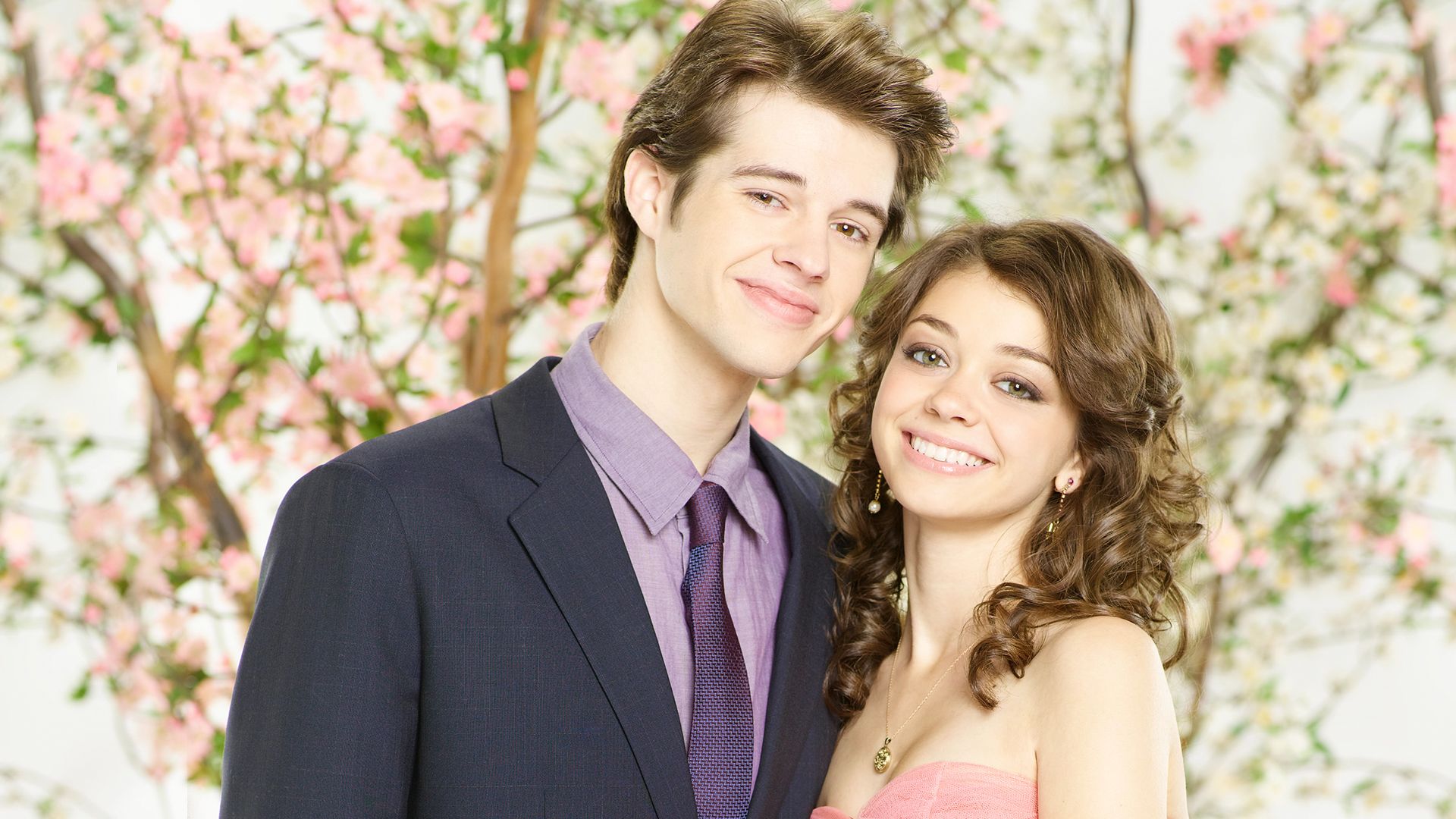 Watch Geek Charming | Disney+