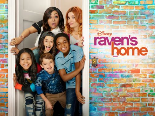 Watch Raven's Home online