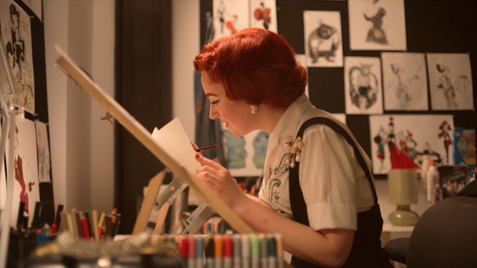 badging?width=400&aspectRatio=1 Por Dentro Da Pixar | Conheça a nova Série Exclusiva do Disney Plus