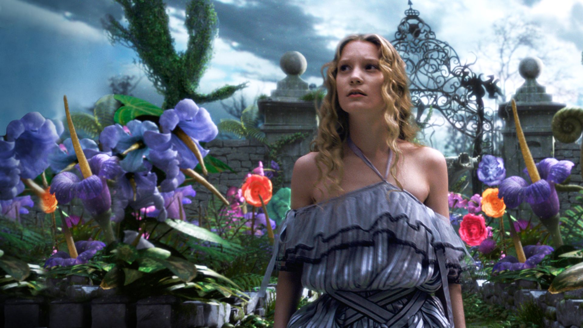 Image result for Alice in Wonderland (2010)